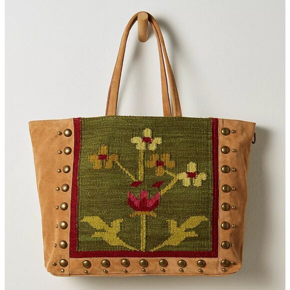Fleur Stud Tote Color Gardenia - Picture 1 of 5